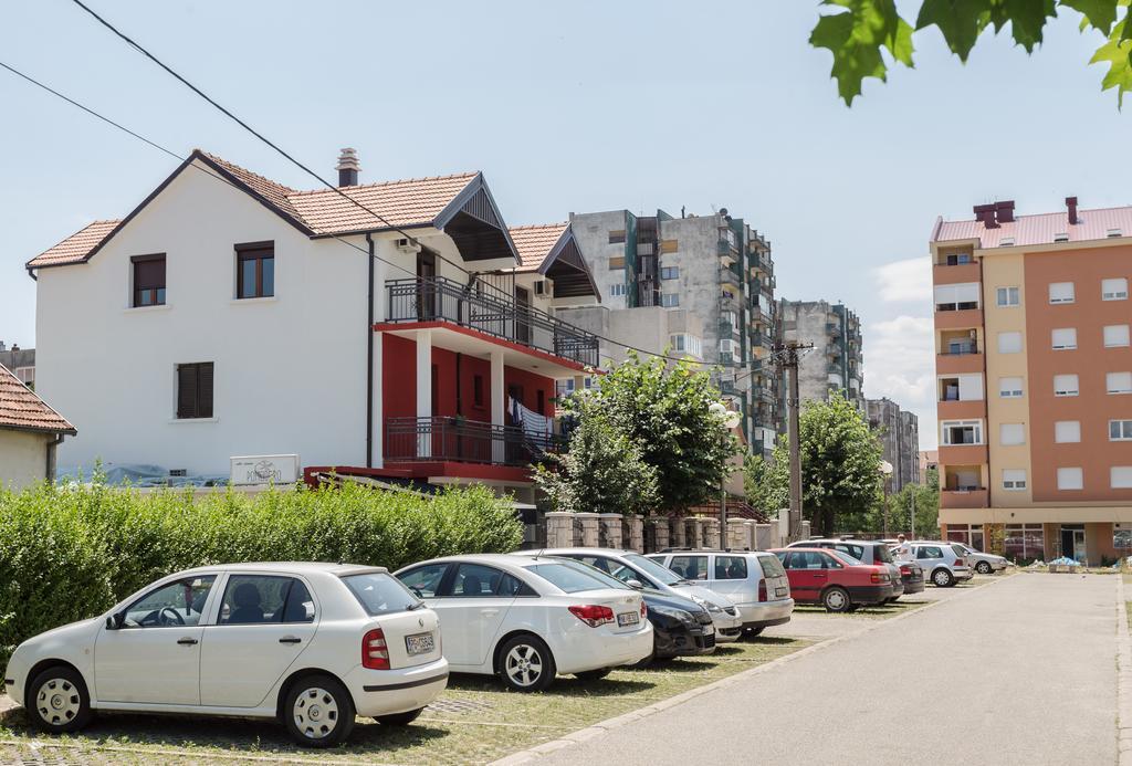 Apartments Erakovic Nikšić Zewnętrze zdjęcie