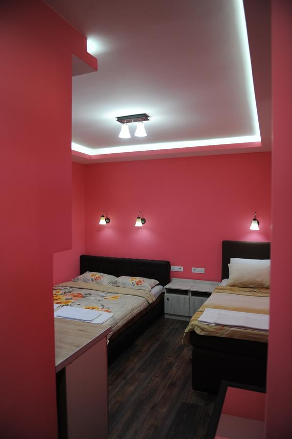 Apartments Erakovic Nikšić Zewnętrze zdjęcie