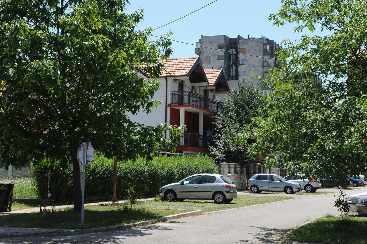 Apartments Erakovic Nikšić Zewnętrze zdjęcie