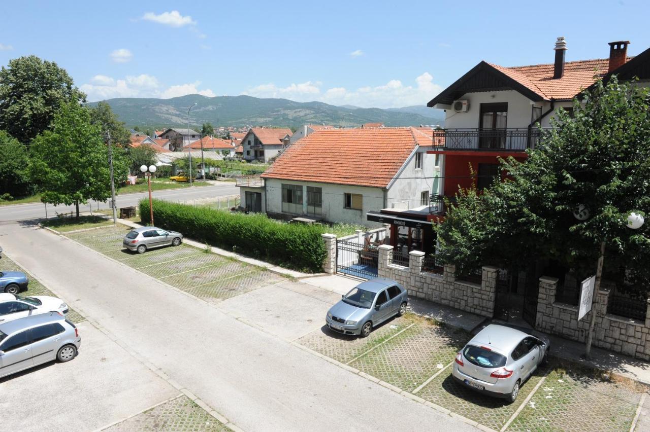 Apartments Erakovic Nikšić Zewnętrze zdjęcie